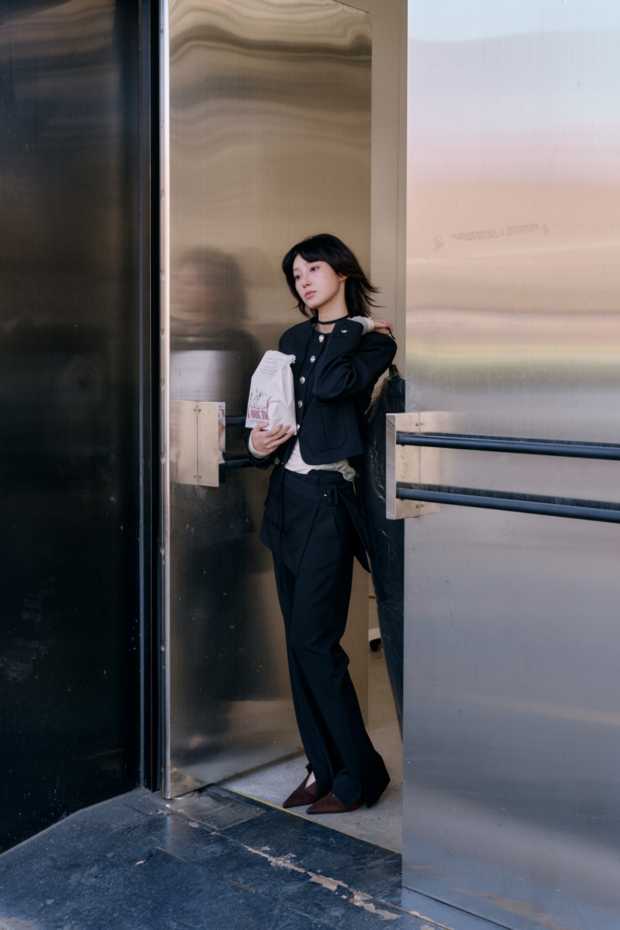 제너럴아이디어, 26 S/S 컬렉션 ‘미드나잇 인 뉴욕’ 공개 698-Image